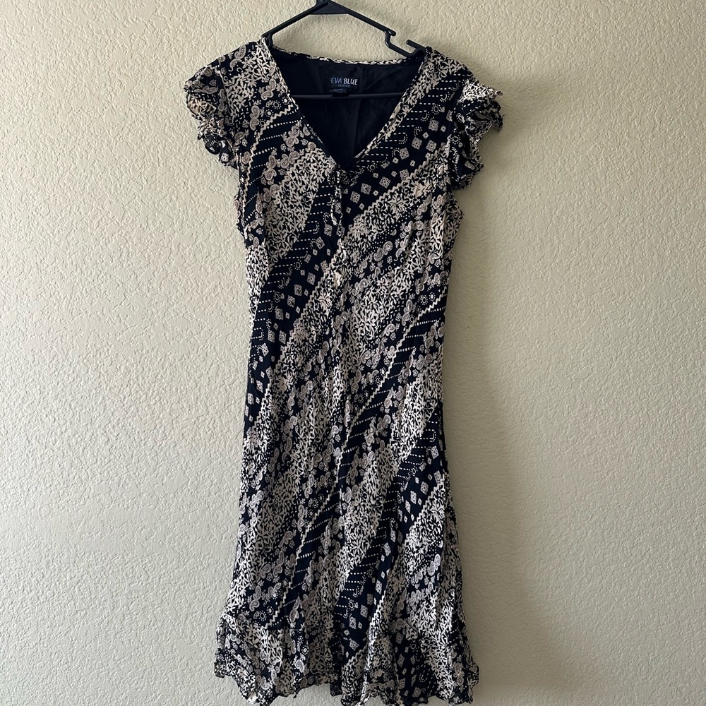 Eva Blue - Petite Black & Tan Print Dress with Bead Detail